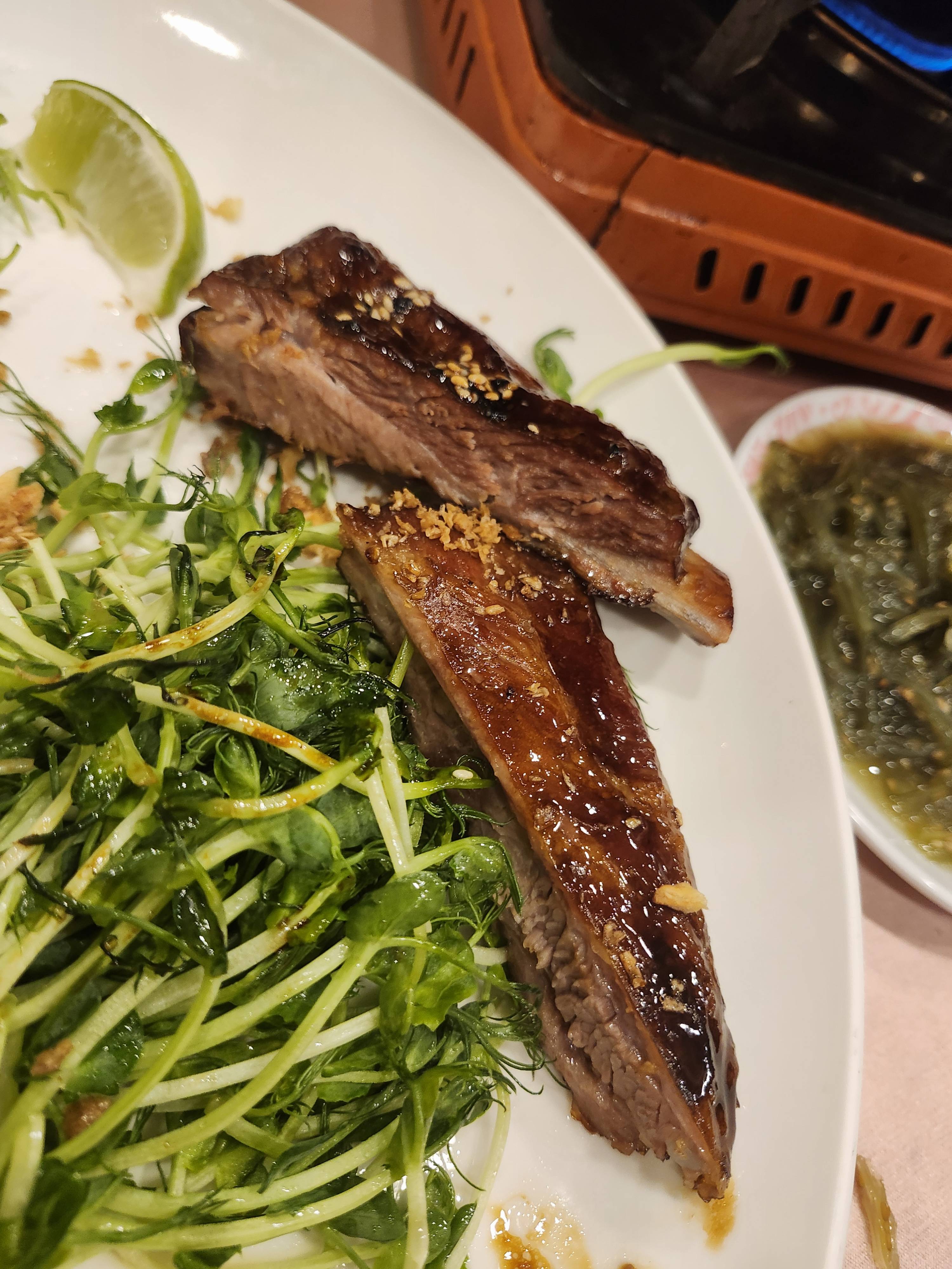 日式燒烤熟成豬肋排